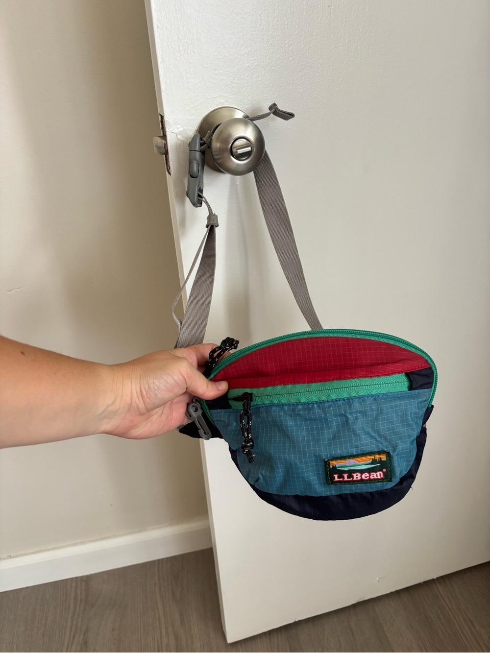 L.L. Bean Teal, Navy & Green Waist Pack with Red Lining